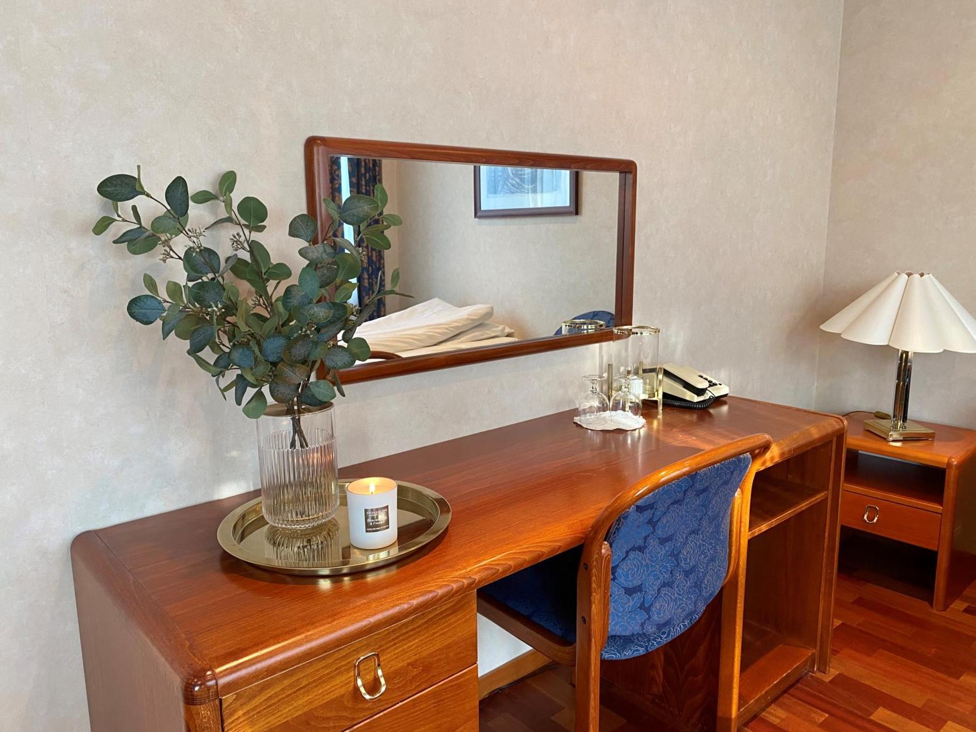 Alver Hotel Alversund Εξωτερικό φωτογραφία