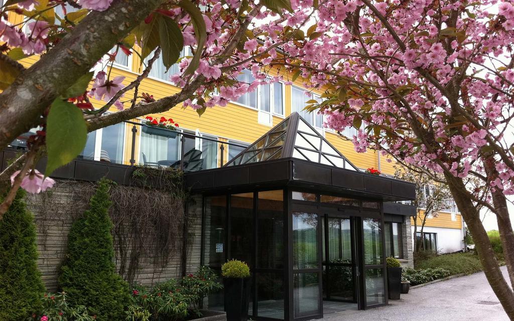 Alver Hotel Alversund Εξωτερικό φωτογραφία