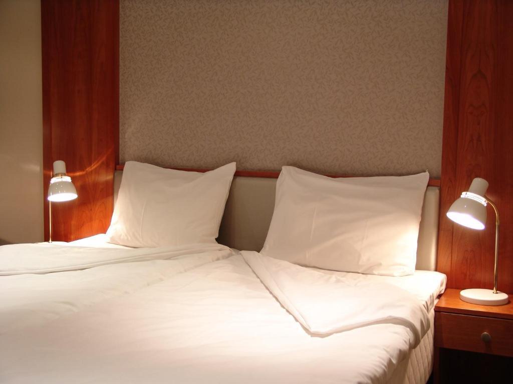 Alver Hotel Alversund Δωμάτιο φωτογραφία